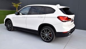 BMW X1 sDrive18d   Advantage, LED  - Foto 36