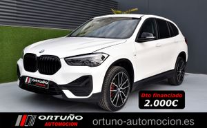 BMW X1 sDrive18d   Advantage, LED  - Foto 2