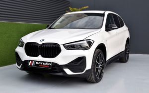 BMW X1 sDrive18d   Advantage, LED  - Foto 6