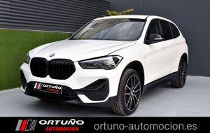 BMW X1 sDrive18d   Advantage, LED  - Foto 2