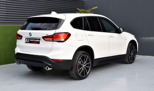 BMW X1 sDrive18d   Advantage, LED  - Foto 31