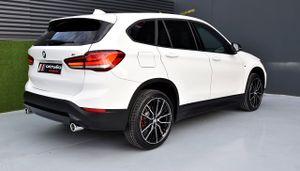 BMW X1 sDrive18d   Advantage, LED  - Foto 28