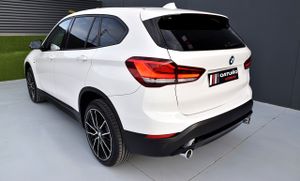 BMW X1 sDrive18d   Advantage, LED  - Foto 47