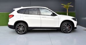 BMW X1 sDrive18d   Advantage, LED  - Foto 5