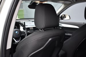 BMW X1 sDrive18d   Advantage, LED  - Foto 56