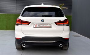 BMW X1 sDrive18d   Advantage, LED  - Foto 4