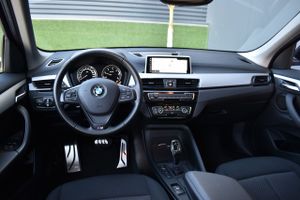 BMW X1 sDrive18d   Advantage, LED  - Foto 80