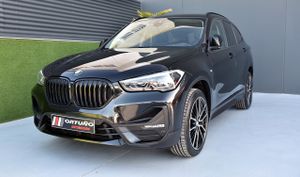 BMW X1 sDrive18d   Advantage, LED  - Foto 16