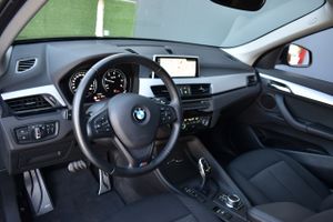 BMW X1 sDrive18d   Advantage, LED  - Foto 9