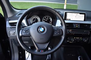 BMW X1 sDrive18d   Advantage, LED  - Foto 10