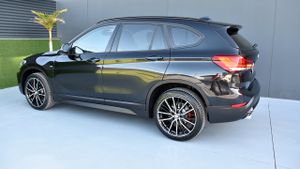 BMW X1 sDrive18d   Advantage, LED  - Foto 44