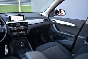 BMW X1 sDrive18d   Advantage, LED  - Foto 81