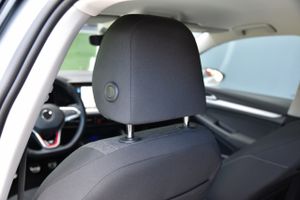 Volkswagen Golf Life 2.0 TDI 110kW 150CV CarPlay, Android Auto  - Foto 46