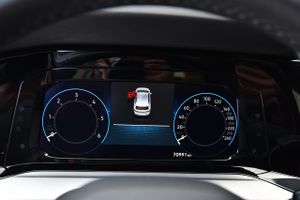 Volkswagen Golf Life 2.0 TDI 110kW 150CV CarPlay, Android Auto  - Foto 59