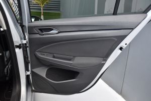 Volkswagen Golf Life 2.0 TDI 110kW 150CV CarPlay, Android Auto  - Foto 48