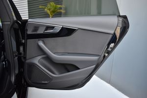 Audi A5 40 TDI 140kW S tronic Sportback Sport, Matrix, CarPlay, Virtual Cockpit, Mild-Hybrid  - Foto 52
