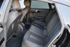 Audi A5 40 TDI 140kW S tronic Sportback Sport, Matrix, CarPlay, Virtual Cockpit, Mild-Hybrid  - Foto 12