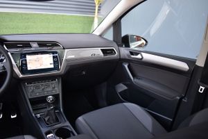 Volkswagen Touran Advance 1.6 TDI 85kW 115CV Camara, 7 plazas, techo panorámico  - Foto 63