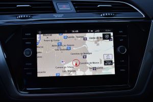 Volkswagen Touran Advance 1.6 TDI 85kW 115CV Camara, 7 plazas, techo panorámico  - Foto 77