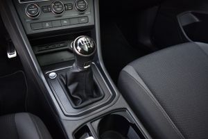 Volkswagen Touran Advance 1.6 TDI 85kW 115CV Camara, 7 plazas, techo panorámico  - Foto 66