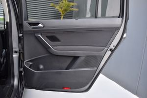 Volkswagen Touran Advance 1.6 TDI 85kW 115CV Camara, 7 plazas, techo panorámico  - Foto 54