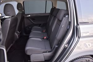 Volkswagen Touran Advance 1.6 TDI 85kW 115CV Camara, 7 plazas, techo panorámico  - Foto 12