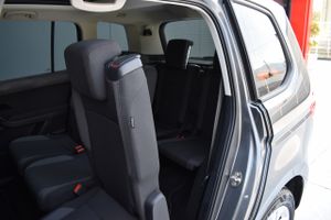 Volkswagen Touran Advance 1.6 TDI 85kW 115CV Camara, 7 plazas, techo panorámico  - Foto 13