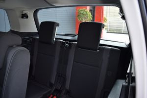 Volkswagen Touran Advance 1.6 TDI 85kW 115CV Camara, 7 plazas, techo panorámico  - Foto 14