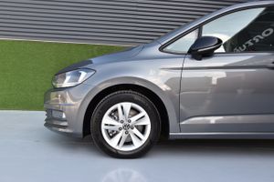 Volkswagen Touran Advance 1.6 TDI 85kW 115CV Camara, 7 plazas, techo panorámico  - Foto 18