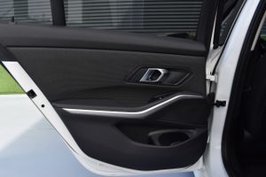 BMW Serie 3 318d 150CV CarPlay, Android Auto, Alarma   - Foto 43