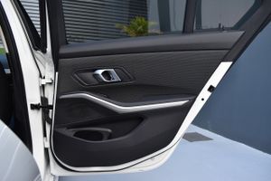 BMW Serie 3 318d 150CV CarPlay, Android Auto, Alarma   - Foto 44