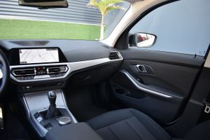 BMW Serie 3 318d 150CV CarPlay, Android Auto, Alarma   - Foto 53