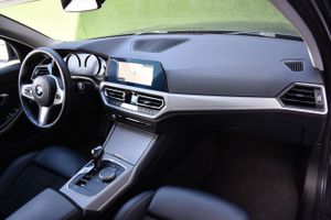 BMW Serie 3 318d 150CV Sport  - Foto 44