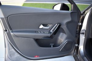 Mercedes Clase A 180 d Solution, Camara, Piel, Automatico   - Foto 30