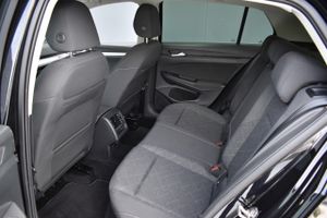 Volkswagen Golf Life 2.0 TDI 85kW 115CV CarPlay, Android Auto  - Foto 13