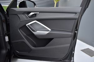 Audi Q3 35 TDI 110kW 150CV S tronic Virtual Cockpit  - Foto 39