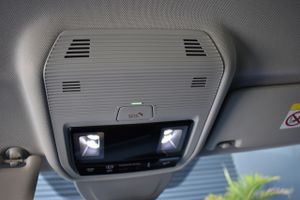 Volkswagen Golf Life 2.0 TDI 85kW 115CV CarPlay, Android Auto  - Foto 52