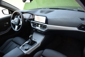 BMW Serie 3 Touring 320d Sport, Carplay, Android auto  - Foto 56