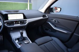 BMW Serie 3 Touring 320d Sport, Carplay, Android auto  - Foto 60