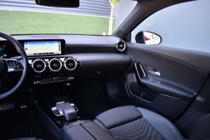 Mercedes Clase A 180 d Solution, Camara, Piel, Automatico   - Foto 47