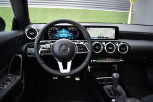 Mercedes Clase CLA 180 d Coupe Camara  - Foto 53