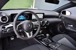 Mercedes Clase CLA 180 d Coupe Camara  - Foto 9