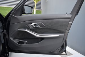 BMW Serie 3 318d 150CV Negro Full Black   - Foto 51