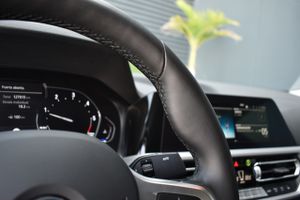 BMW Serie 3 318d 150CV Negro Full Black   - Foto 64