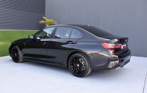 BMW Serie 3 318d 150CV Negro Full Black   - Foto 32