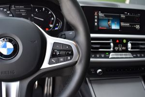 BMW Serie 3 318d 150CV Negro Full Black   - Foto 63