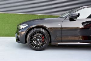 BMW Serie 3 318d 150CV Negro Full Black   - Foto 17