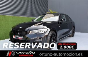BMW Serie 3 318d 150CV Negro Full Black  - Foto 2