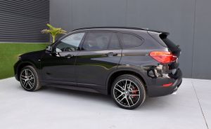 BMW X1 sDrive18d   Advantage, Head-up Display, Camara  - Foto 28