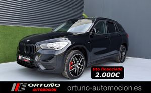 BMW X1 sDrive18d   Advantage, Head-up Display, Camara  - Foto 2